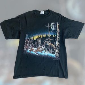1993 Vintage nature wolf t-shirt | size XL | made in USA